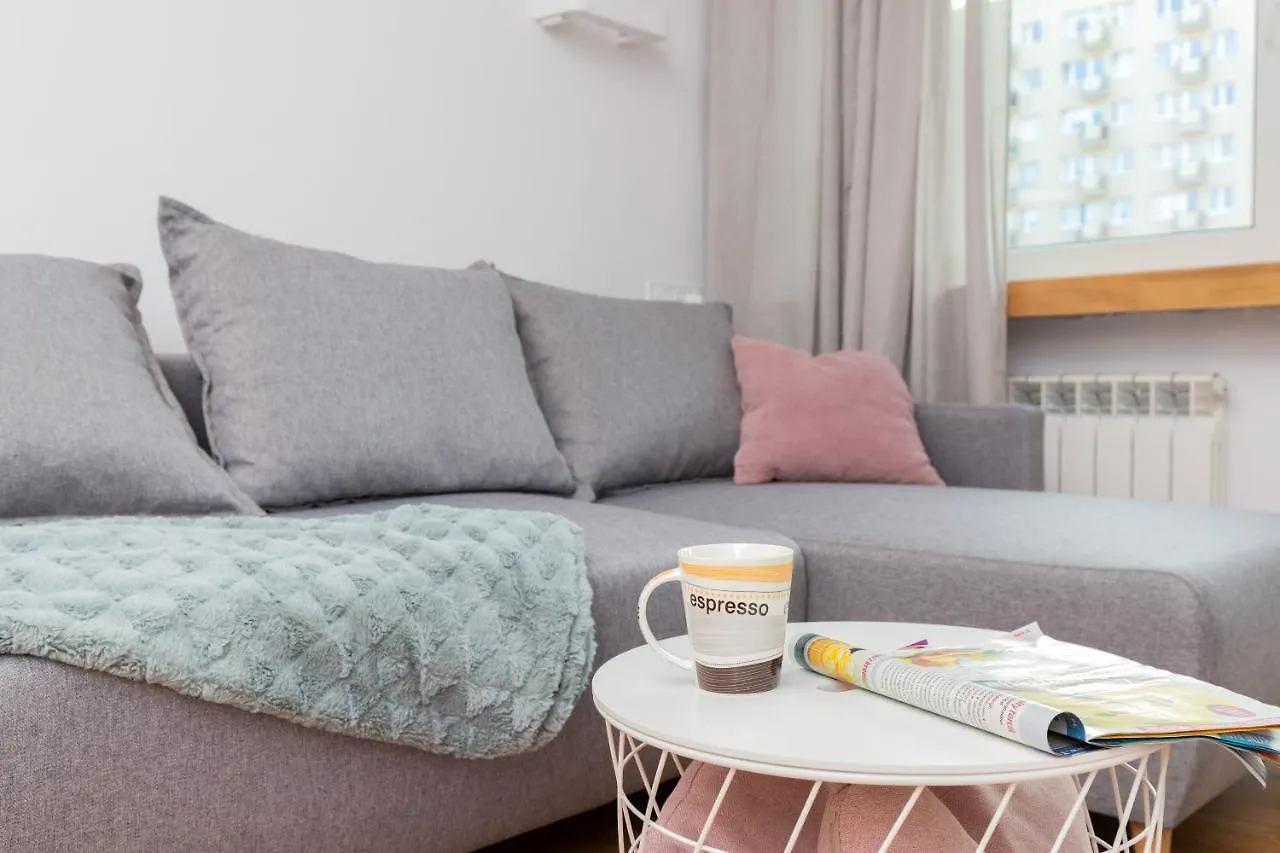 Pomorska Apartament Przy Parku Reagana By Renters Apartment Gdansk 0*,  Poland