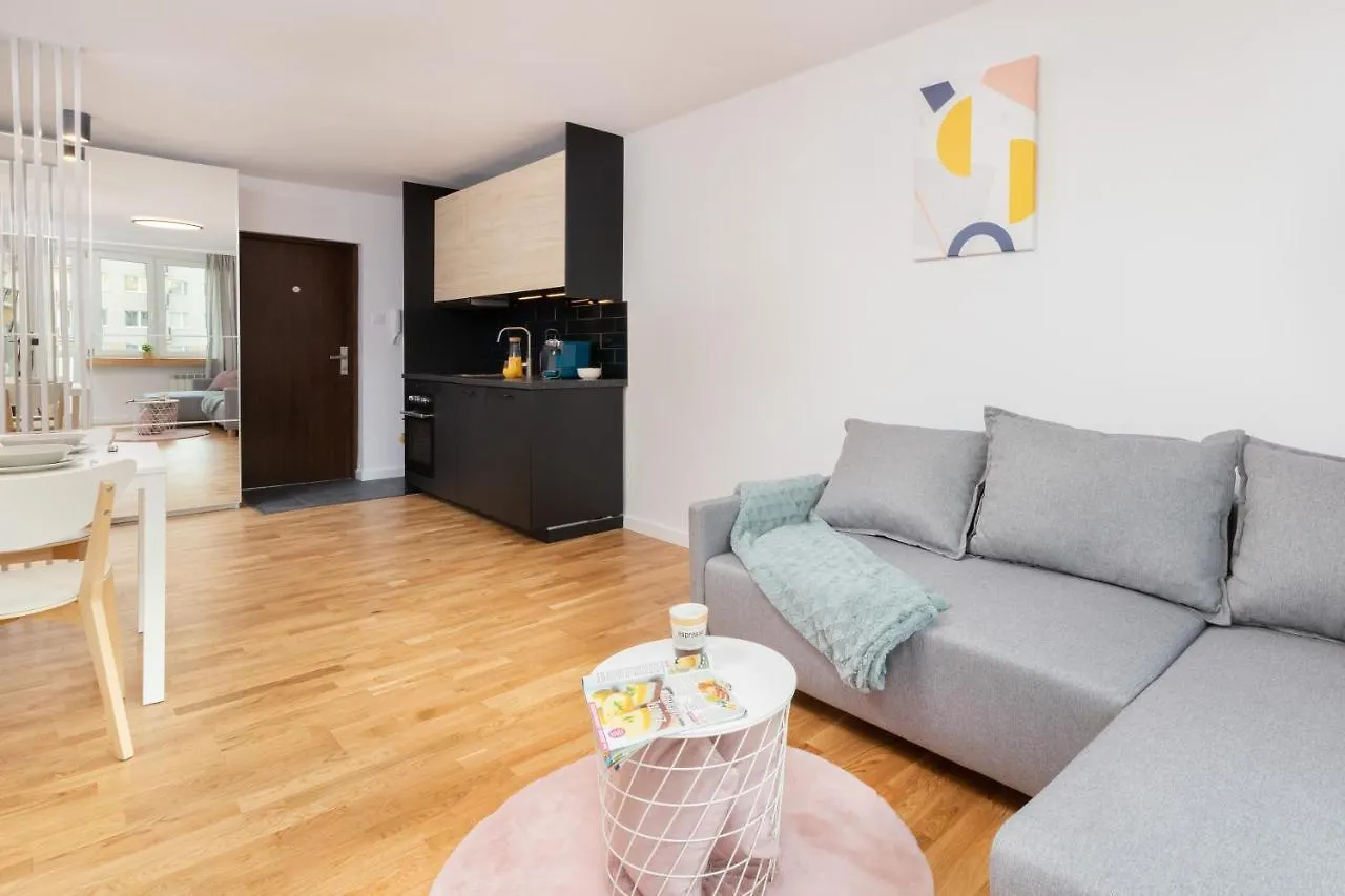 Pomorska Apartament Przy Parku Reagana By Renters Apartment Gdansk